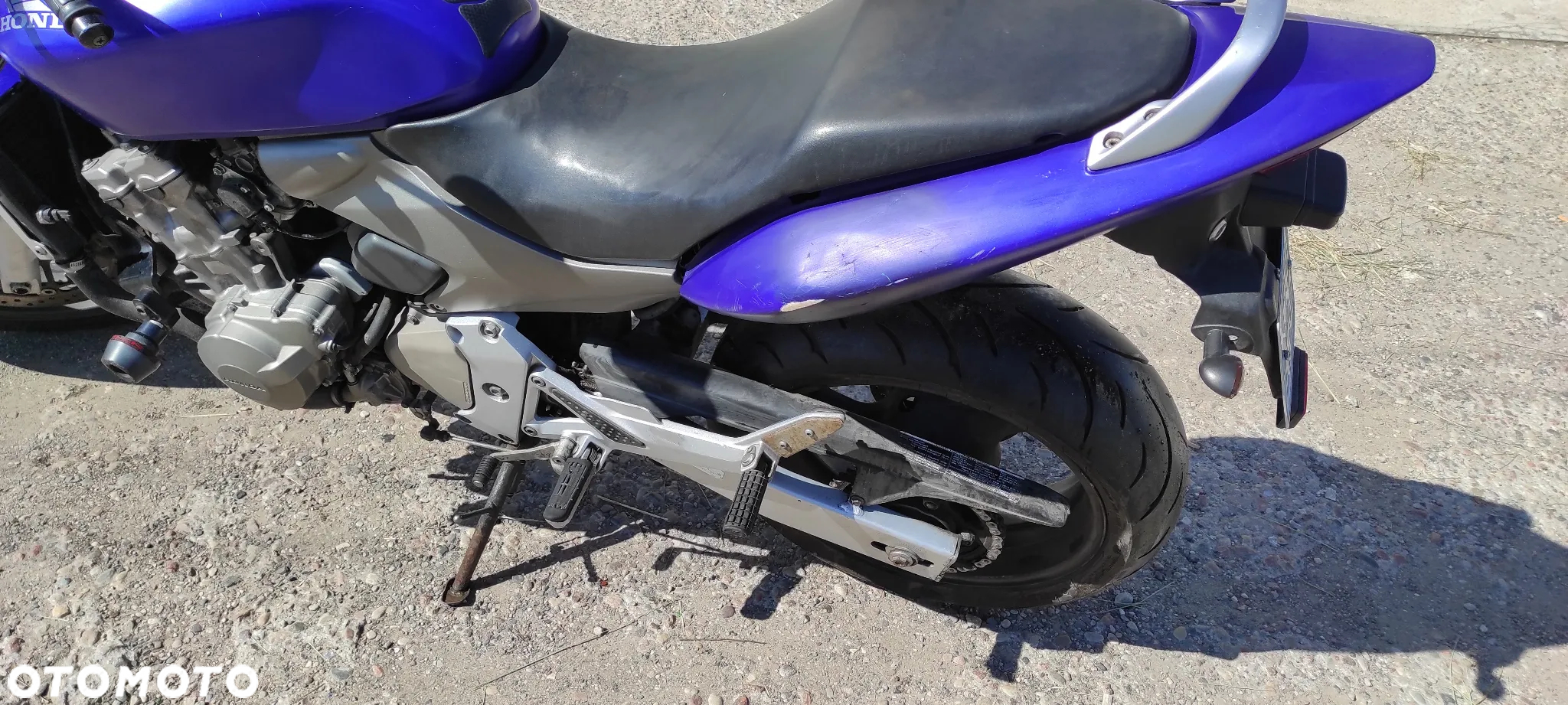 Honda Hornet - 4