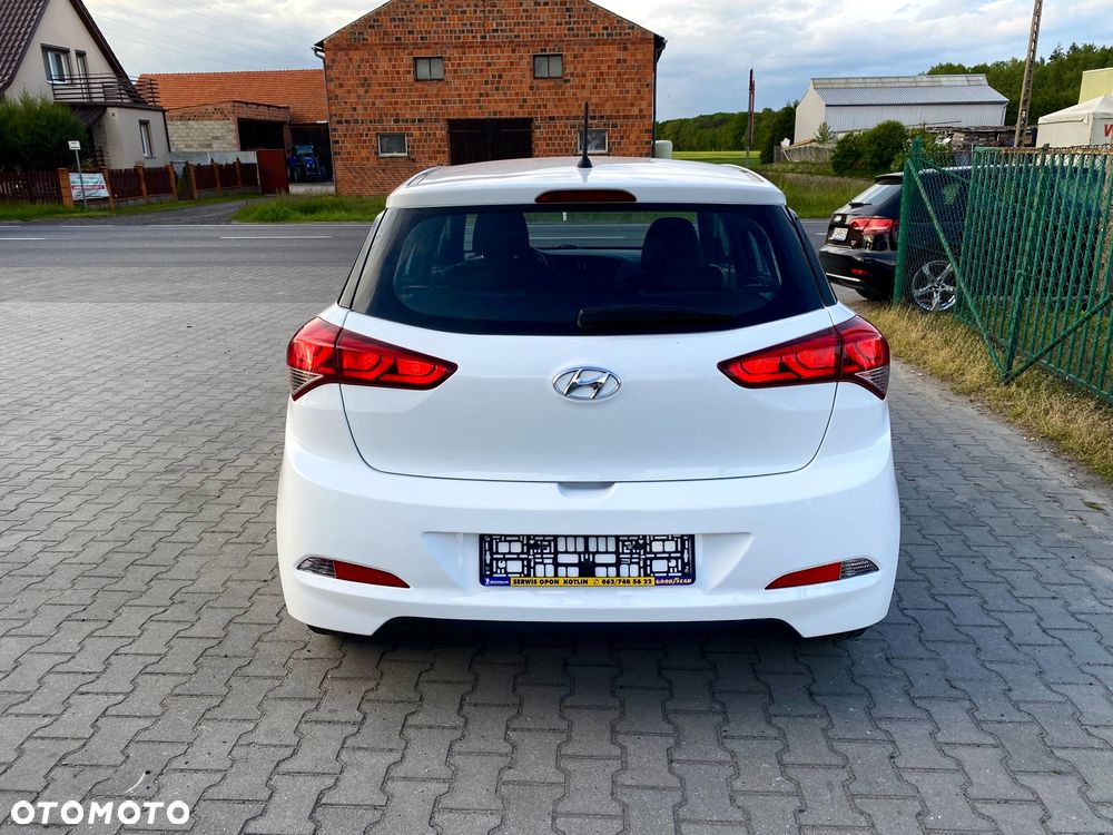Hyundai i20 - 32
