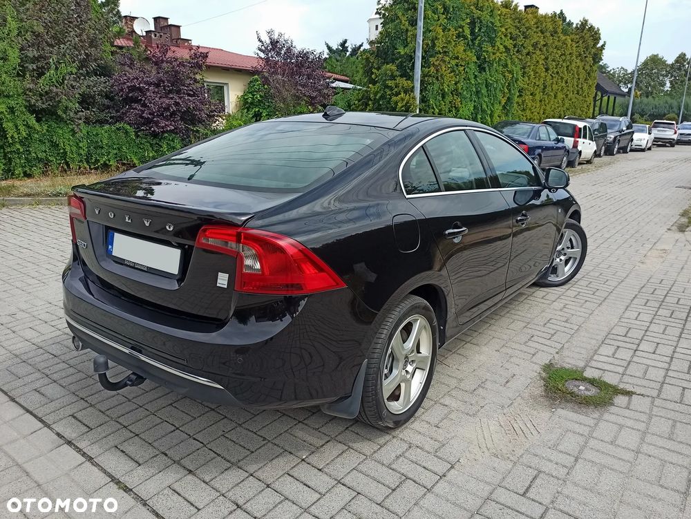 Volvo S60 D3 Summum - 4