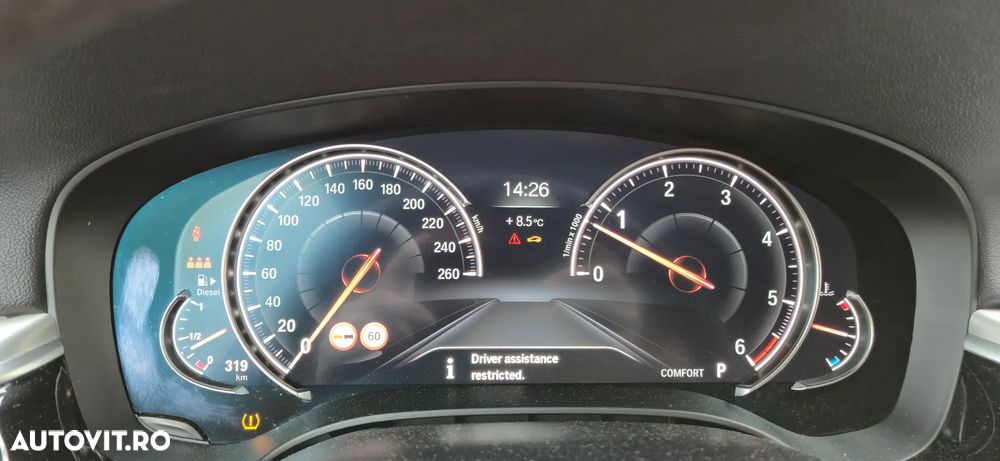 BMW Seria 5 530d Aut. Luxury Line - 31