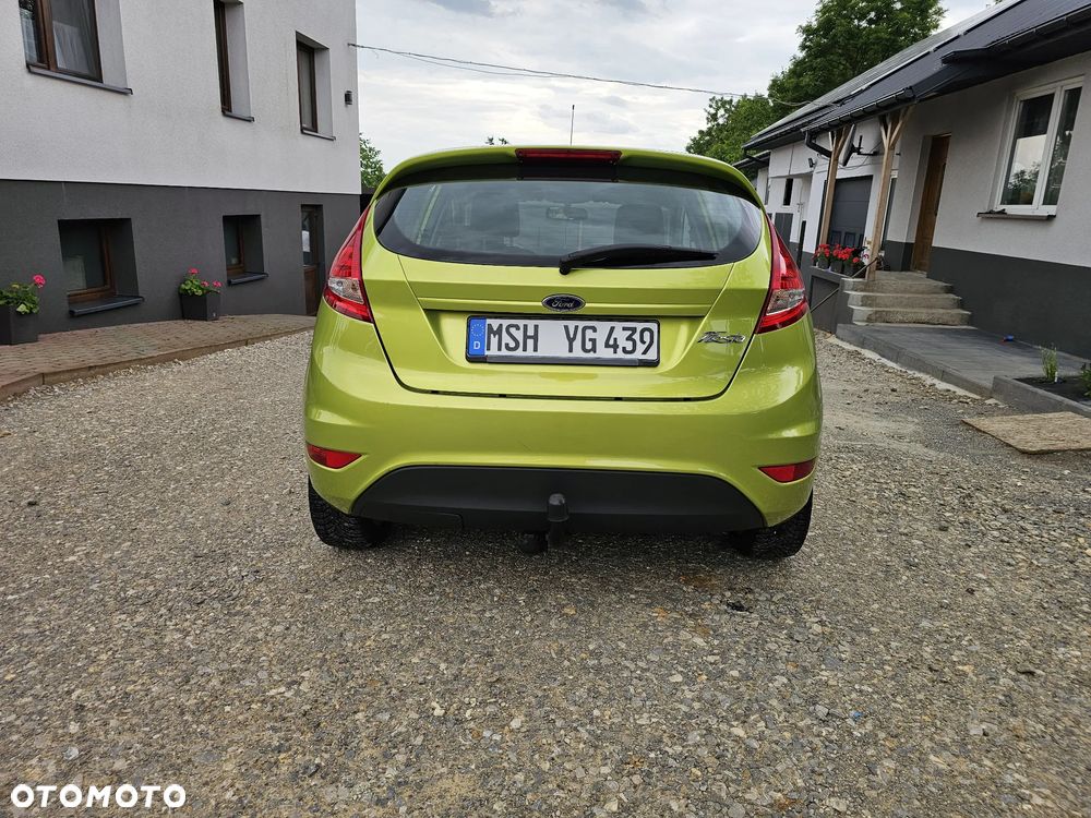 Ford Fiesta - 22