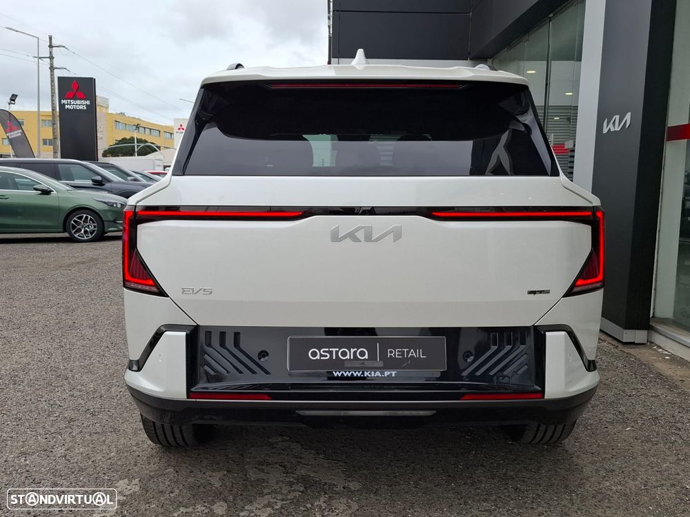 Kia EV5 - 8