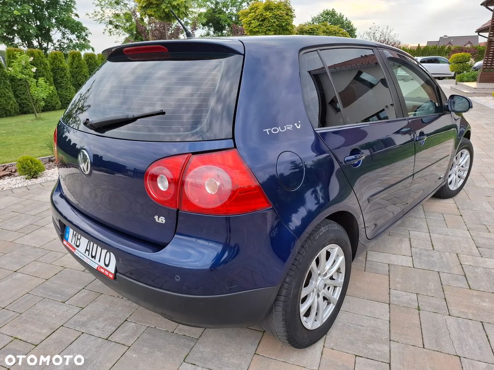 Volkswagen Golf 1.6 Tour Edition - 19