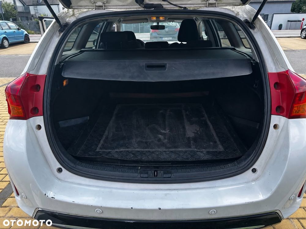 Toyota Auris 2.0 D-4D Comfort - 9