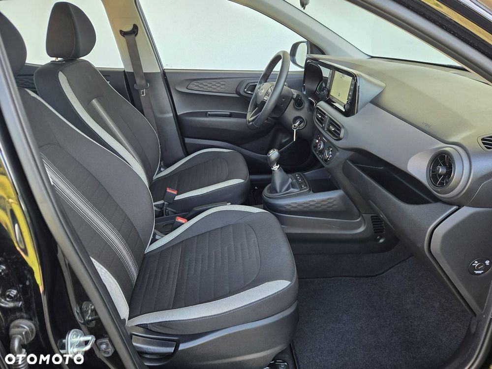 Hyundai i10 - 11