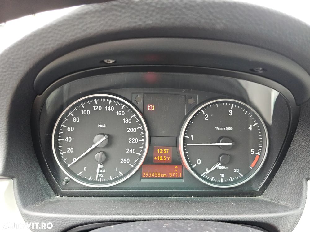 BMW Seria 3 320d - 19