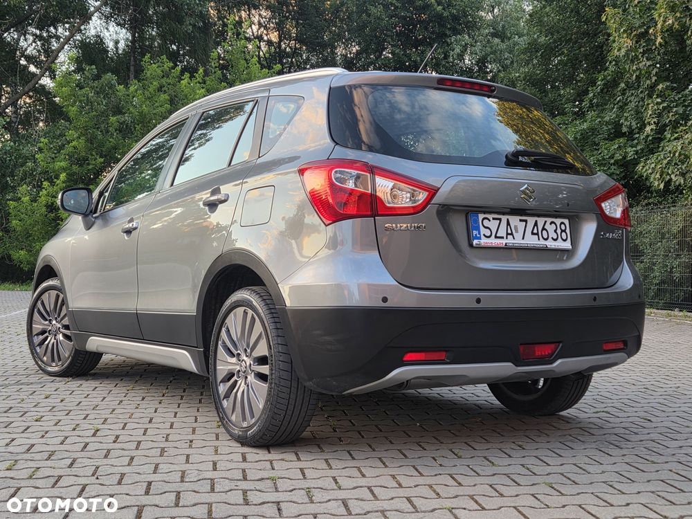 Suzuki SX4 S-Cross 1.6 XLED - 4