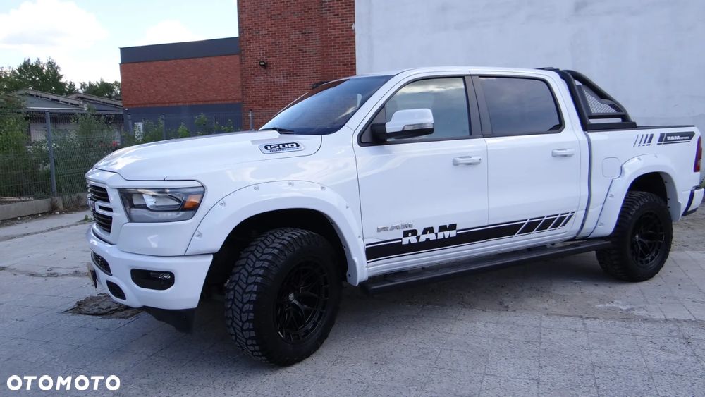 RAM 1500 5.7 eTorque Crew Cab Shortbed Bighorn Sport - 9
