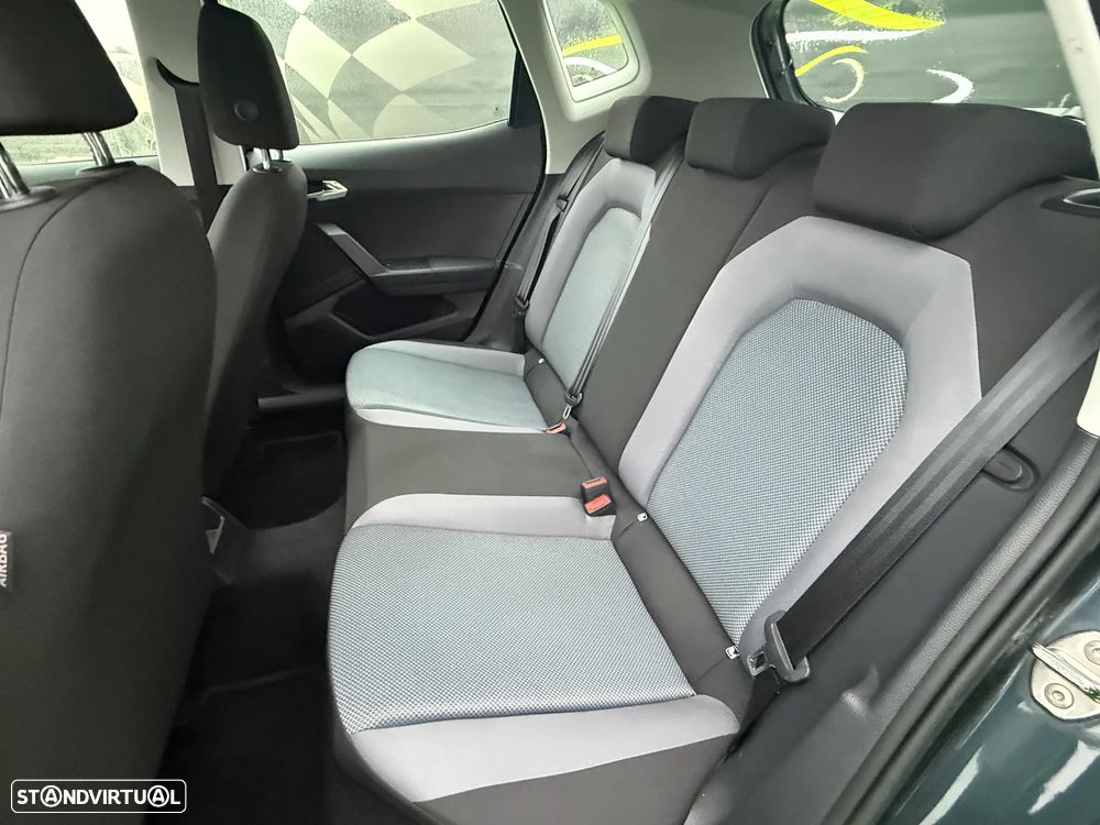 SEAT Arona - 14