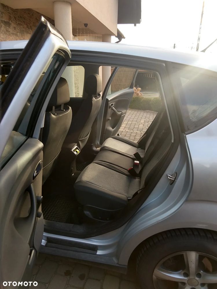 Seat Altea 1.6 Reference - 6