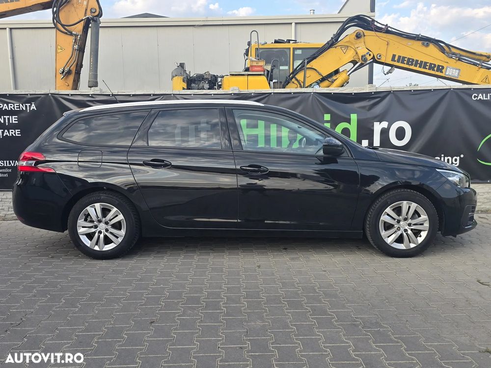 Peugeot 308 1.2L PureTech S&S BVM6 Allure - 5