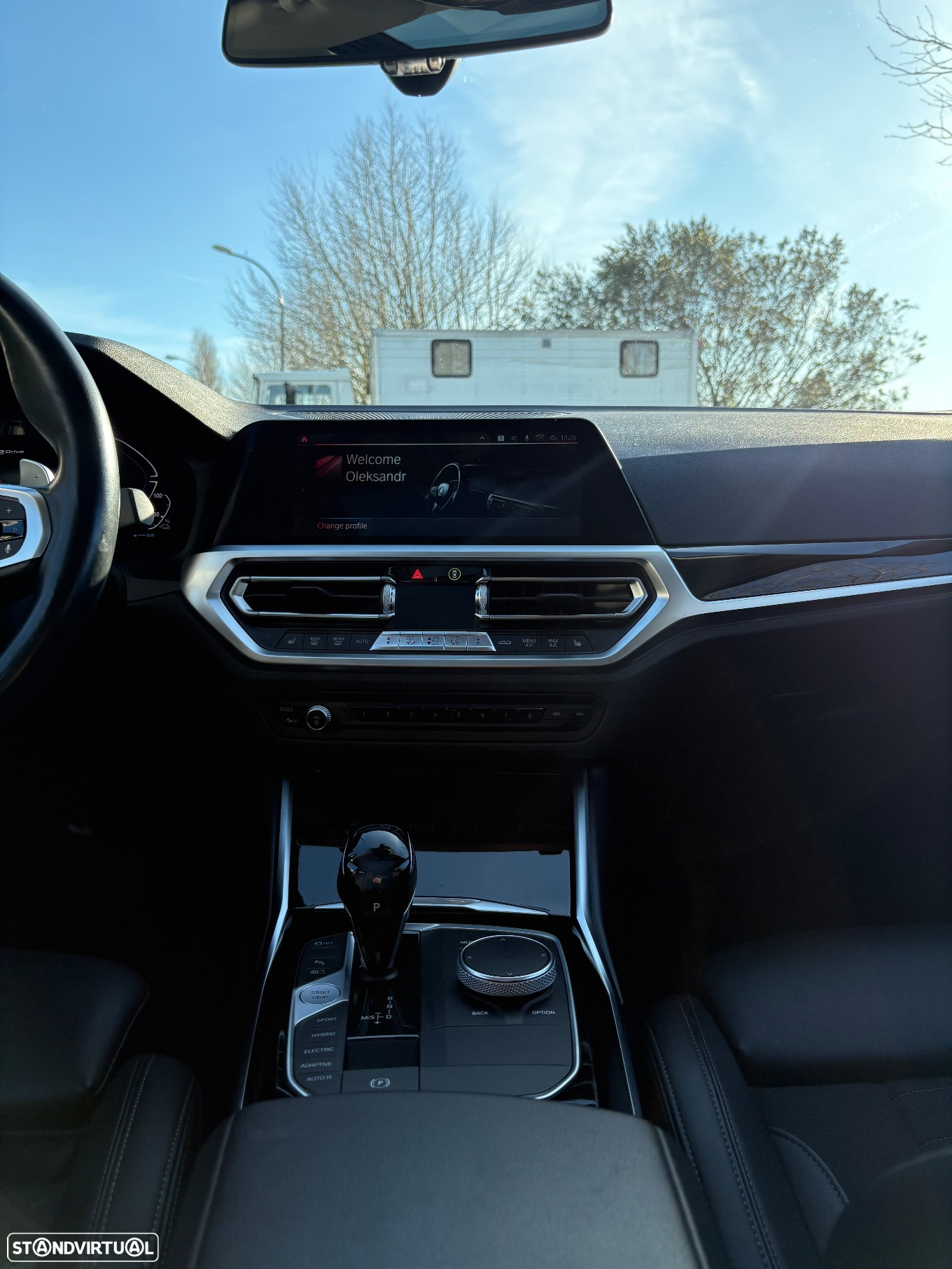 BMW 330 e Auto - 16