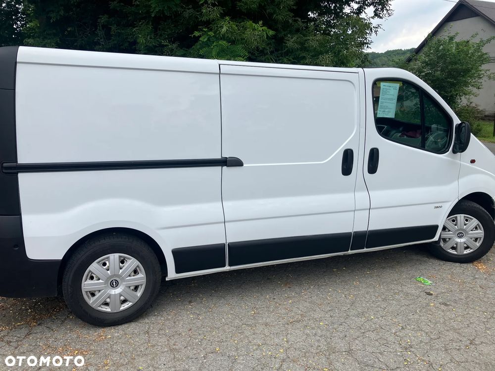 Opel Vivaro 2.0 Long (L2H1) - 6
