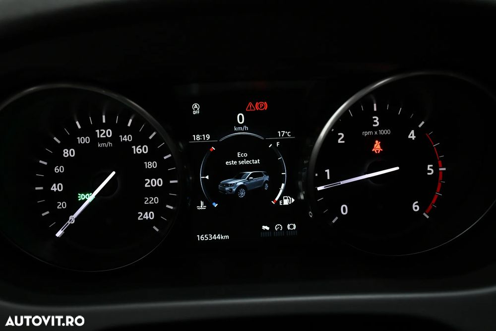 Land Rover Discovery Sport - 23