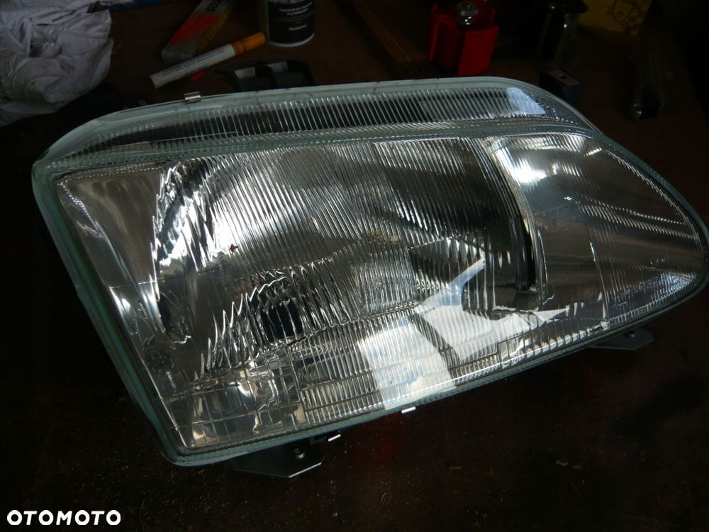 reflektor lampa prawa przód 085795 renault megane scenic - 1