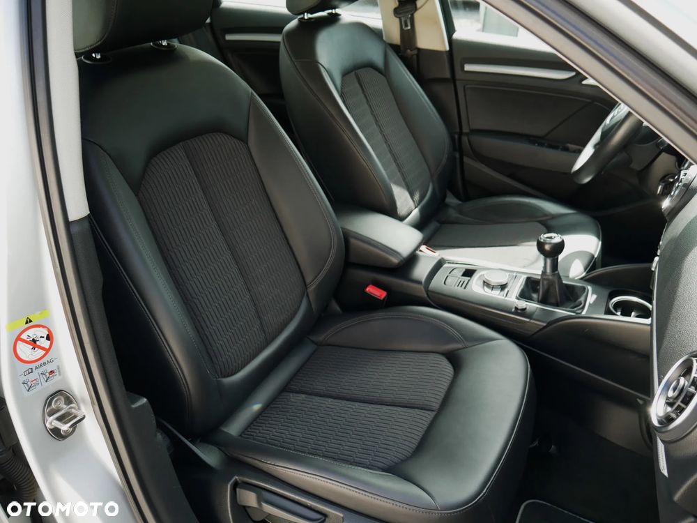 Audi A3 Sportback 2.0 TDI Sport - 25