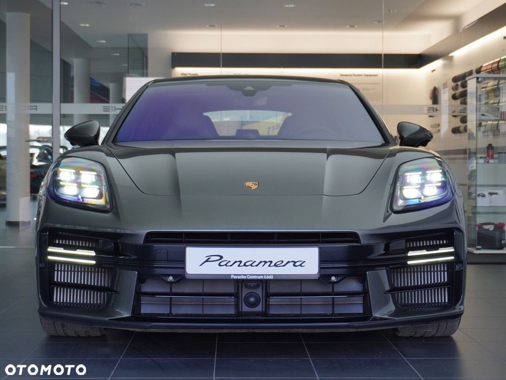 Porsche Panamera 4 E-Hybrid PHEV - 6