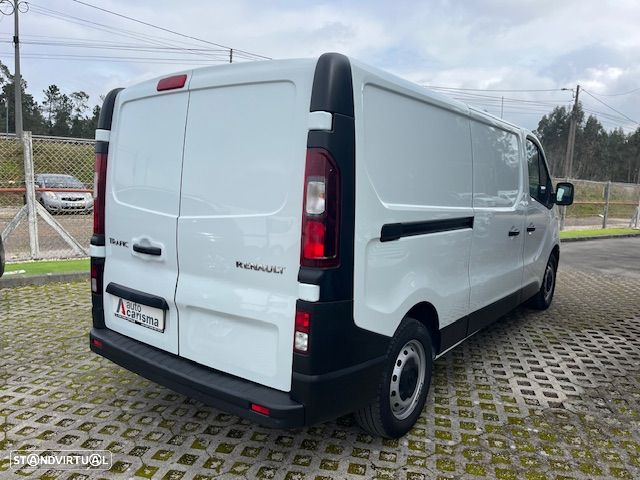 Renault TRAFIC LONGA 2.0 120cv - 5