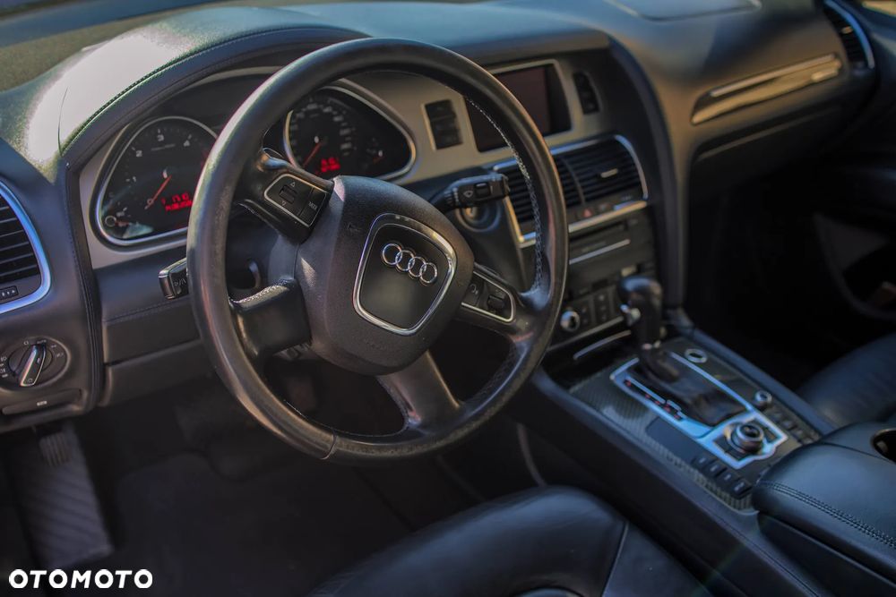 Audi Q7 3.0 TDI DPF Quattro Tiptronic - 11