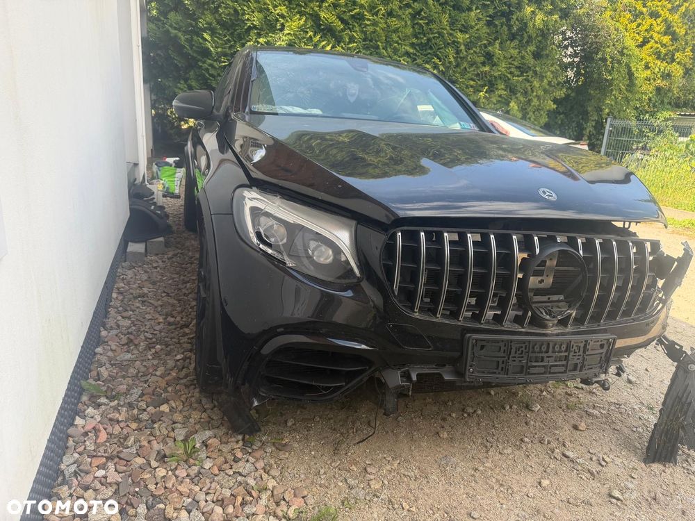 Mercedes-Benz GLC - 2