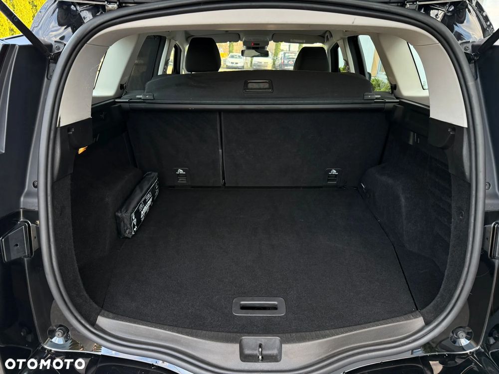 Renault Grand Scenic - 33