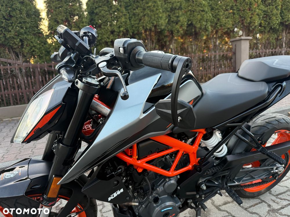 KTM Duke - 20