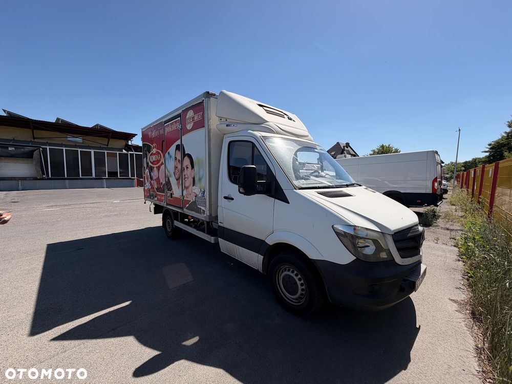 Mercedes-Benz Sprinter - 4