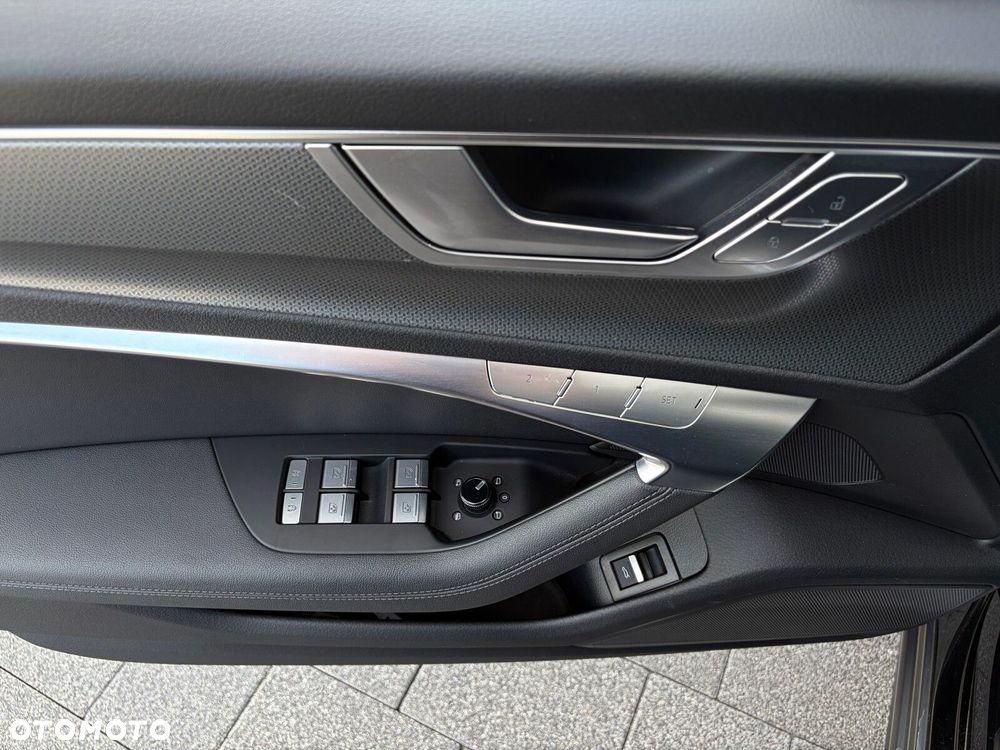 Audi A6 Allroad - 11