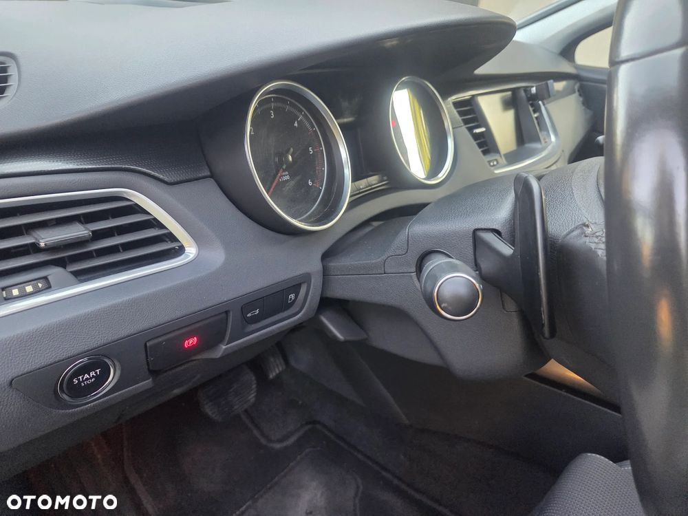 Peugeot 508 RXH BlueHDi 180 EAT6 Stop&Start - 17