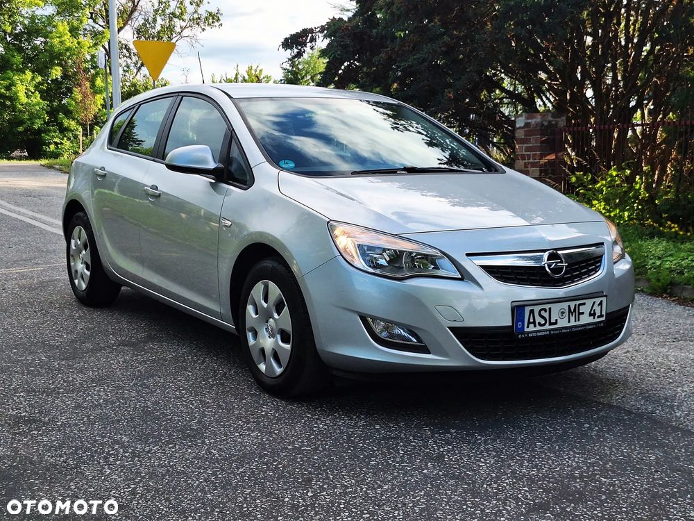 Opel Astra 1.4 Selection - 17