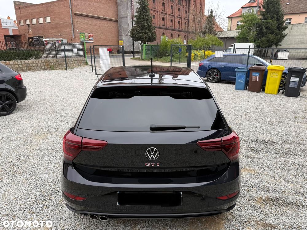 Volkswagen Polo 2.0 TSI DSG GTI - 8
