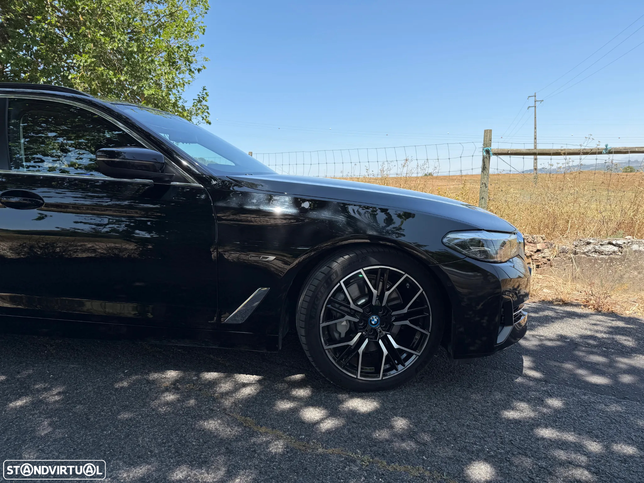 BMW 530 e Pack Desportivo M - 4