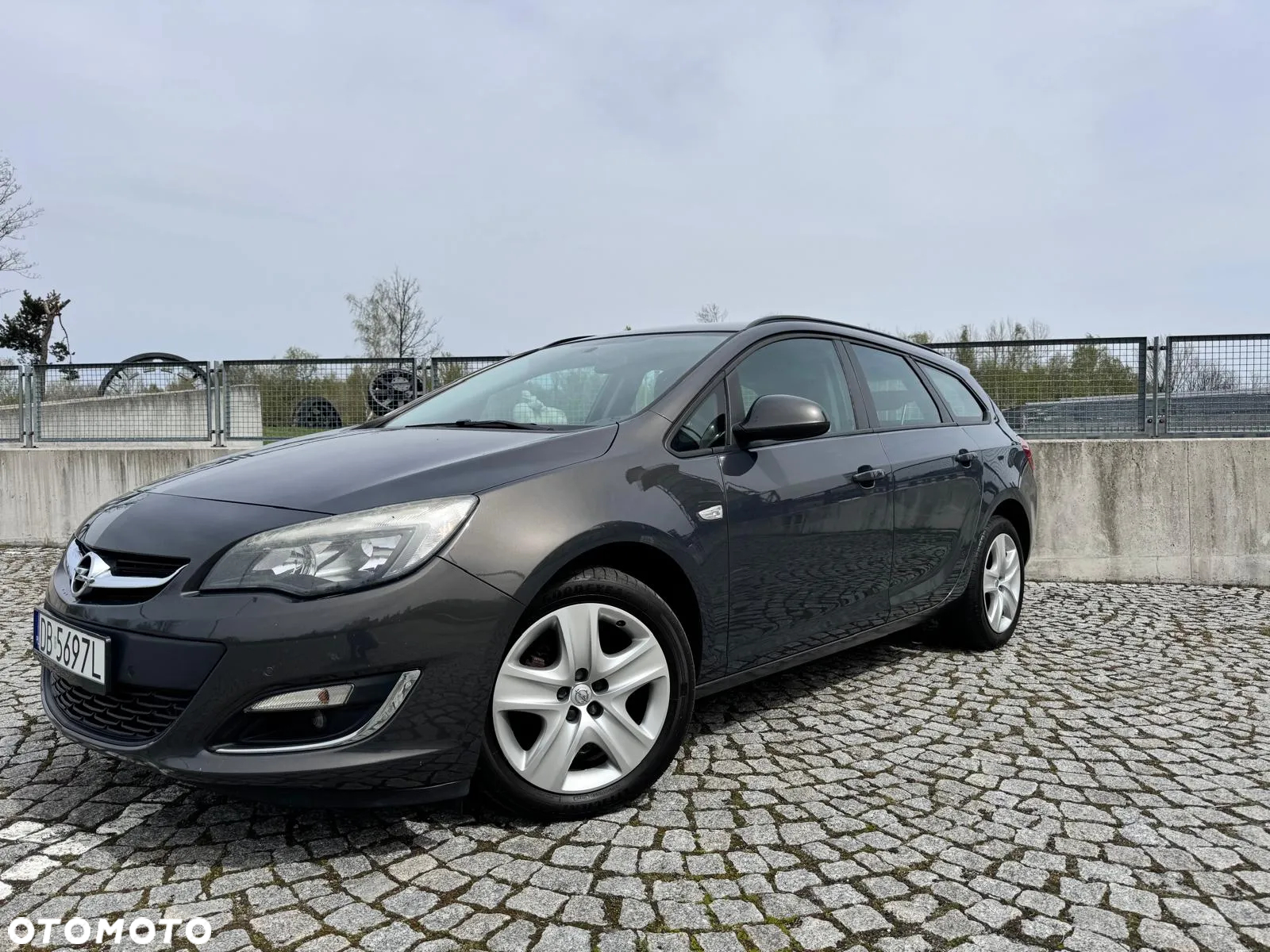 Opel Astra - 2