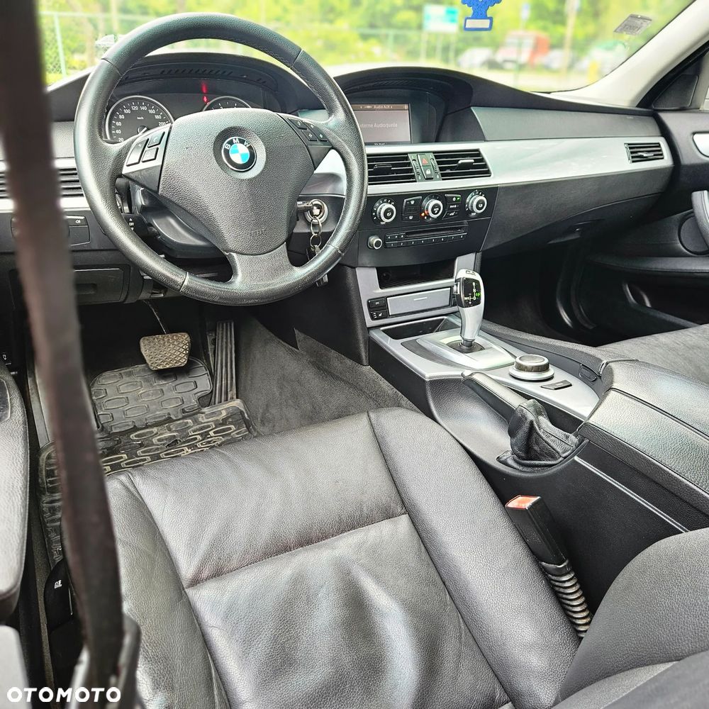BMW Seria 5 523i Edition Lifestyle - 17