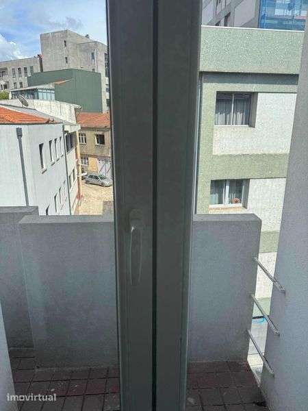 Apartamento T1 Porto rua do Bonjardim - Grande imagem: 2/9