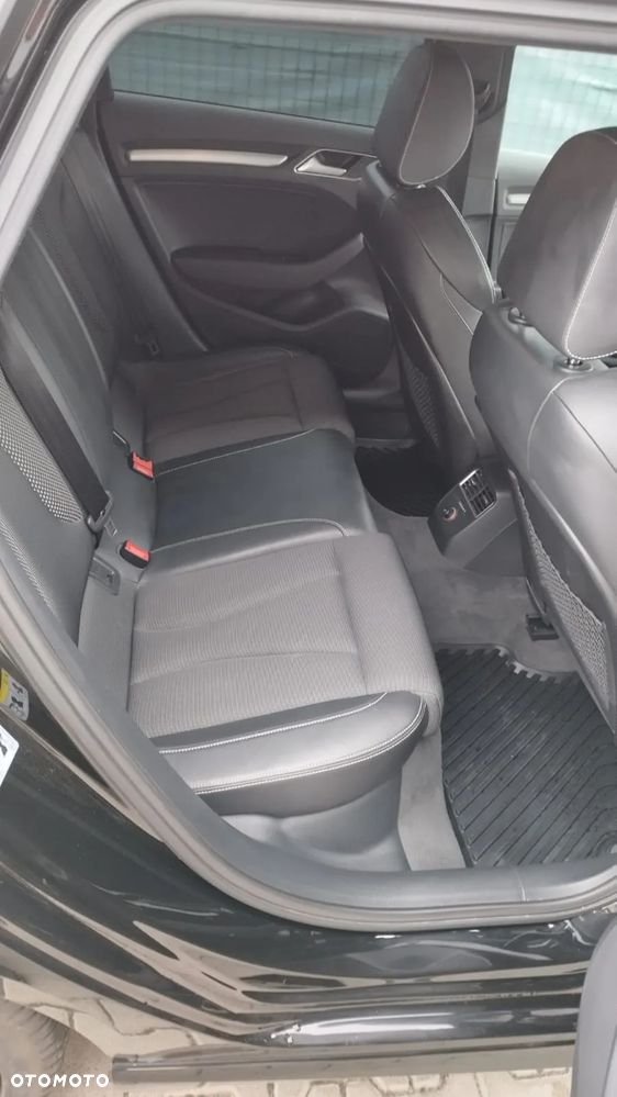 Audi A3 Sportback 2.0 TDI quattro S tronic design - 18