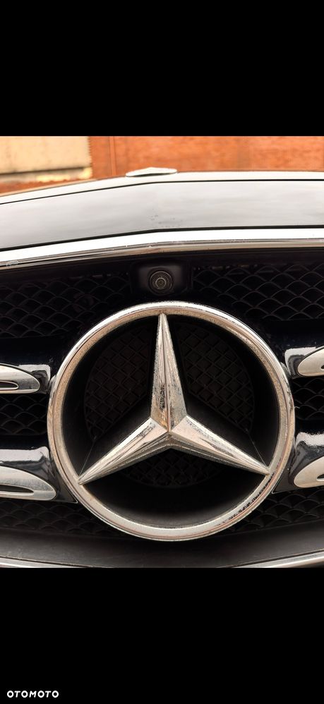Mercedes-Benz Klasa E 220 d 9G-TRONIC - 22