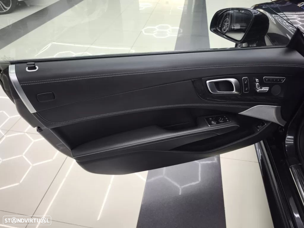 Mercedes-Benz SL 400 9G-TRONIC designo edition - 22