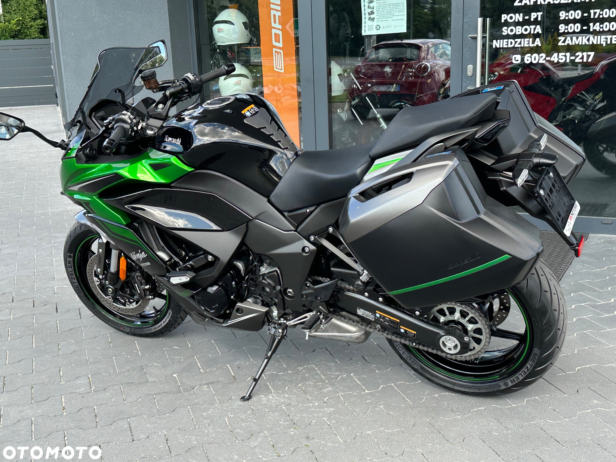 Kawasaki Ninja 1000 SX - 31