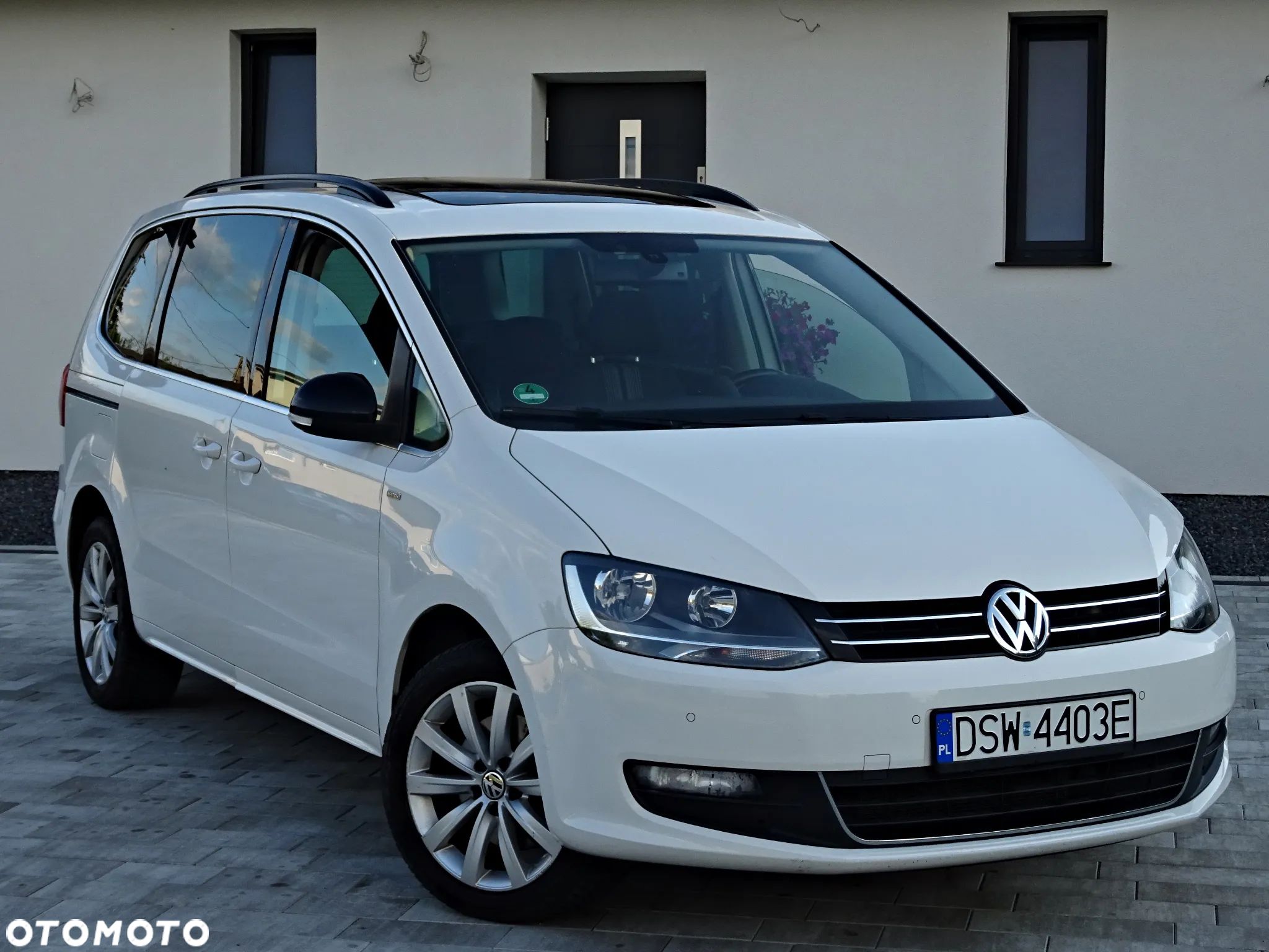Volkswagen Sharan 2.0 TDI BlueMotion Technology Match - 1