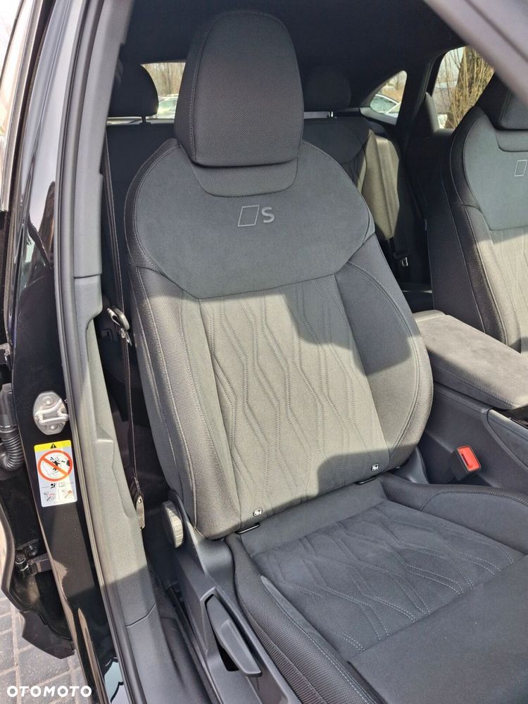 Audi Q3 Sportback - 18