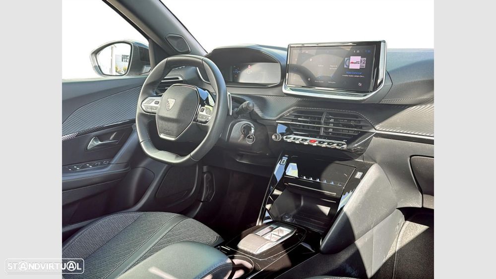 Peugeot 2008 1.2 Hybrid Allure e-DCS6 - 19