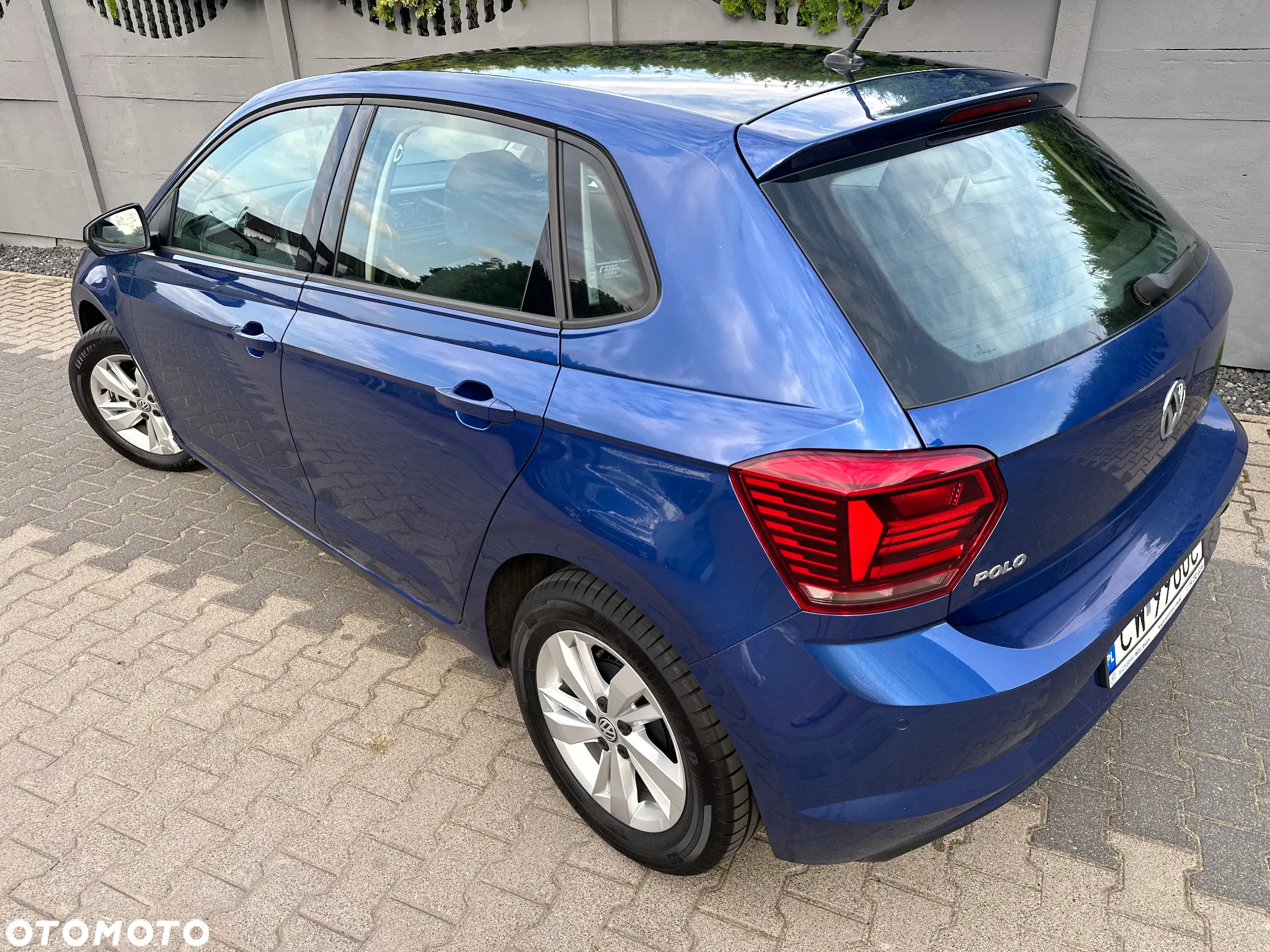 Volkswagen Polo 1.0 TSI Comfortline - 3