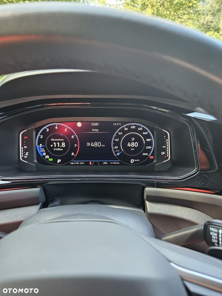 Volkswagen T-Roc 1.5 TSI R-Line DSG - 9