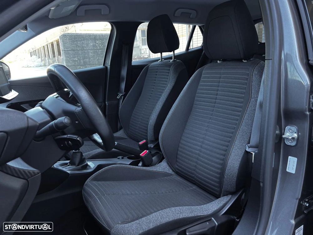 Peugeot 2008 1.2 PureTech Allure - 10