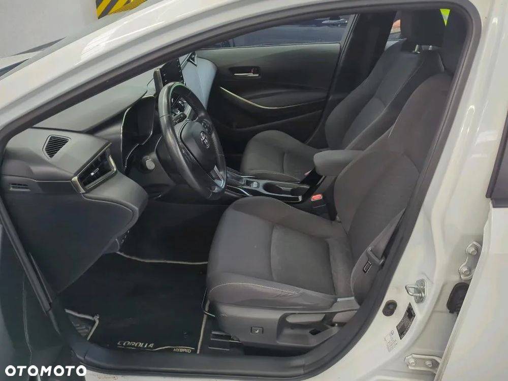 Toyota Corolla 1.8 Hybrid GPF Comfort - 4