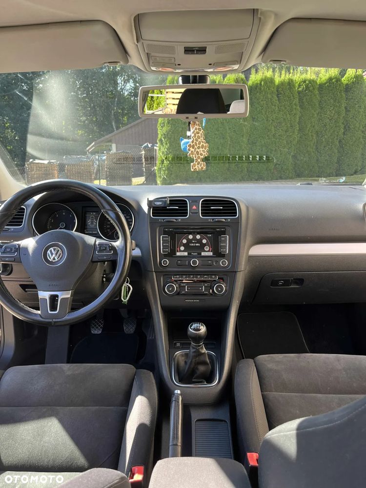 Volkswagen Golf - 14