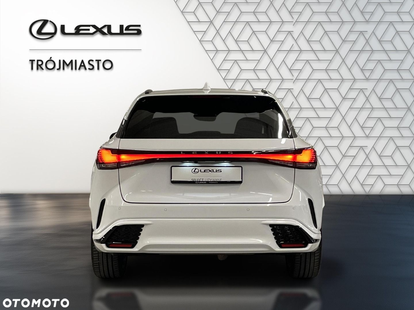 Lexus RX - 7
