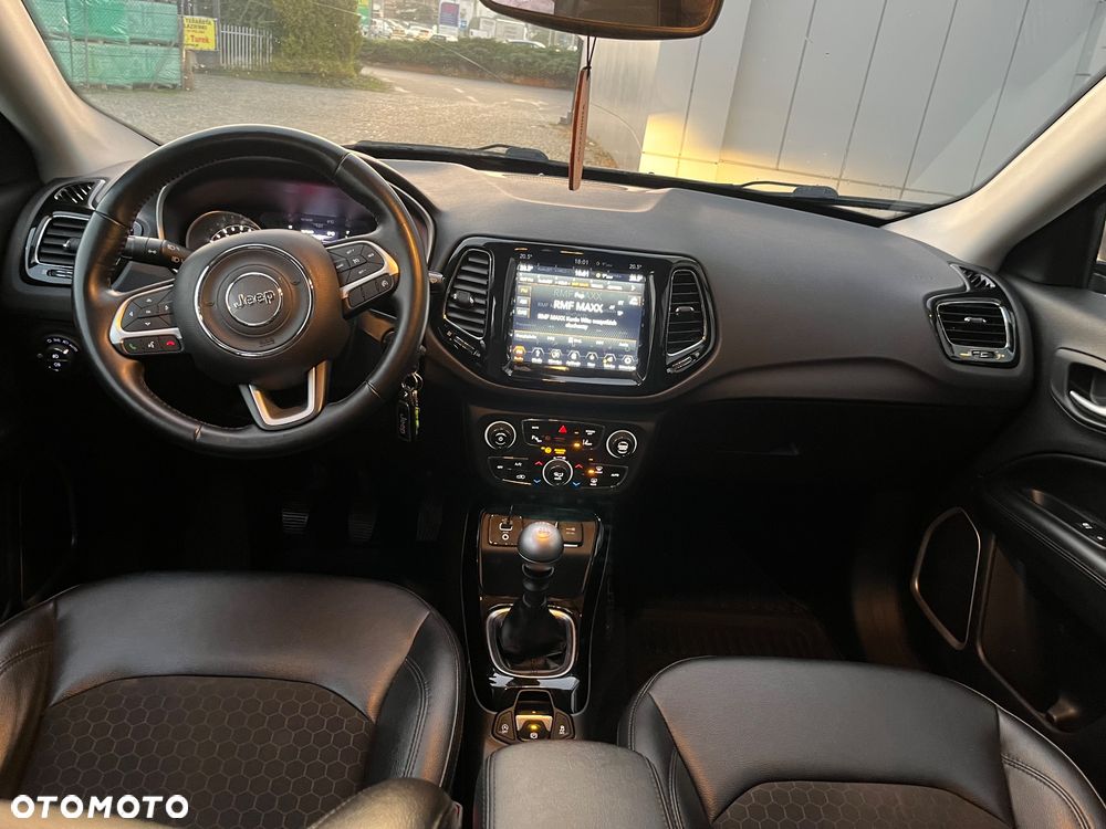 Jeep Compass 1.4 TMair Night Eagle FWD S&S - 8