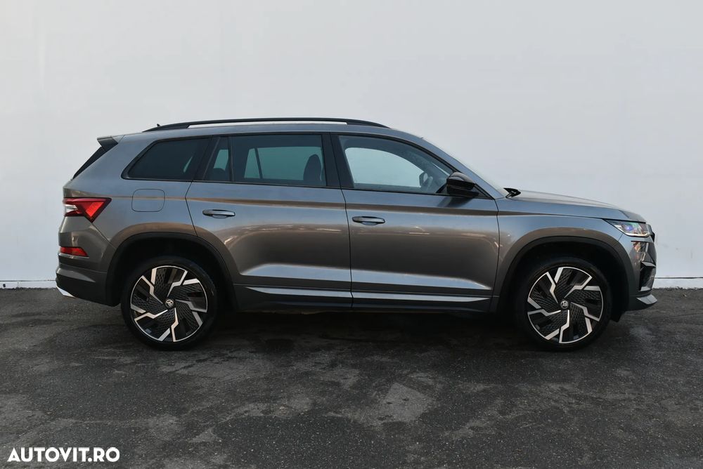 Skoda Kodiaq 2.0 TSI 4X4 DSG RS - 8